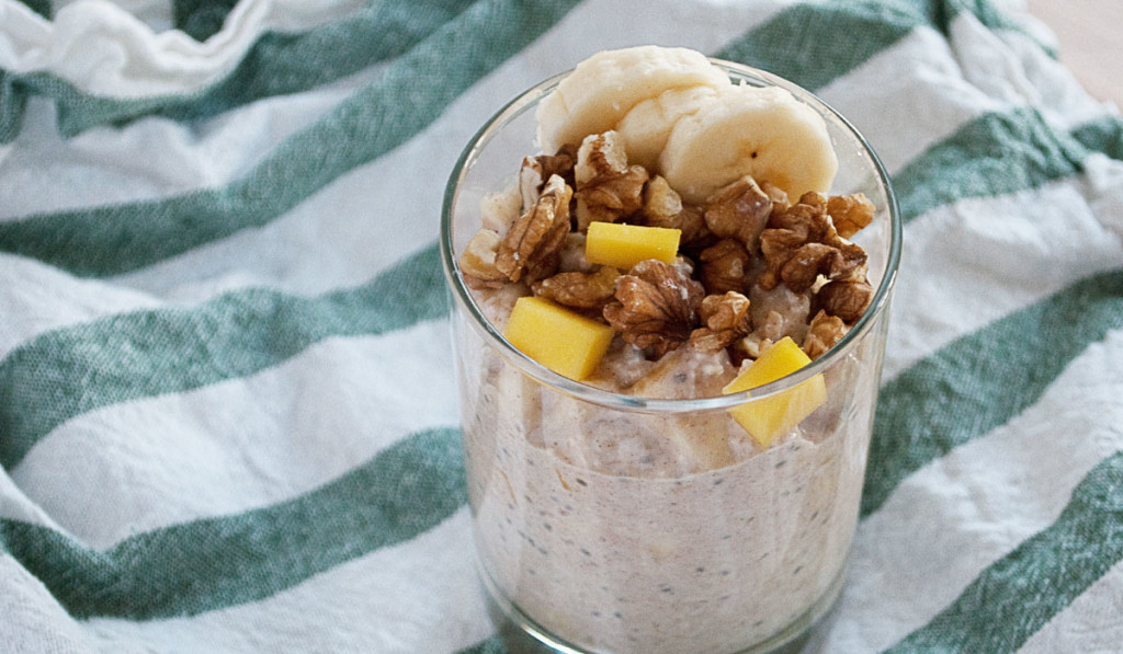 siggi's Icelandic-style yogurt: skyr - Banana Mango Overnight Oats