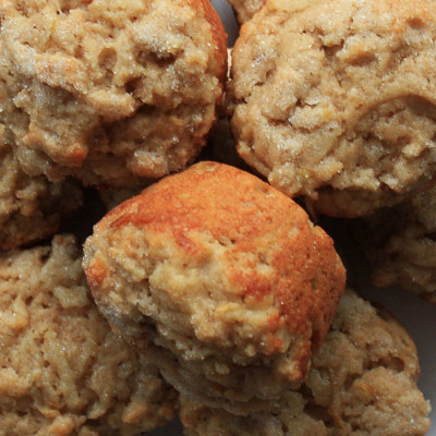 Muffins aux flocons d’avoine et à la poire